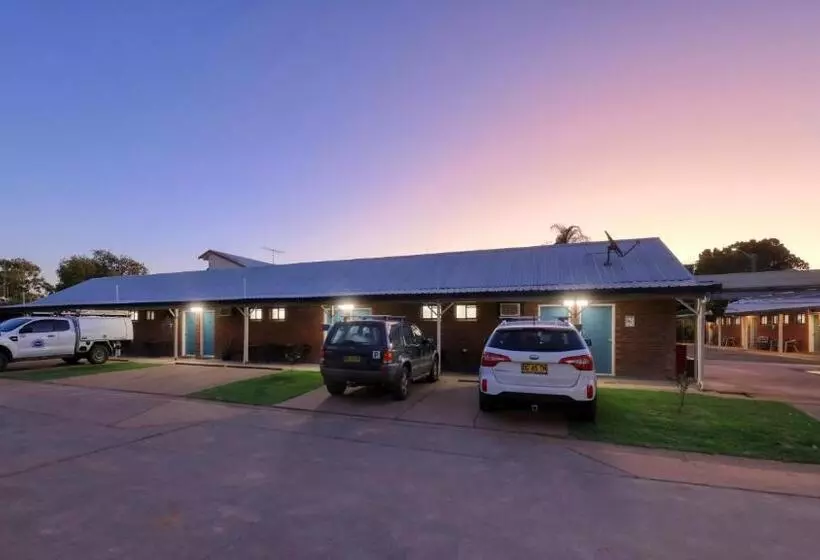 The Major Mitchell Motel