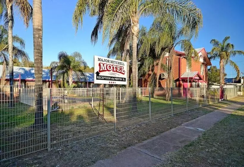 The Major Mitchell Motel