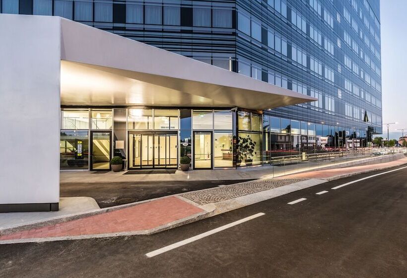 Unahotels San Vitale Bologna