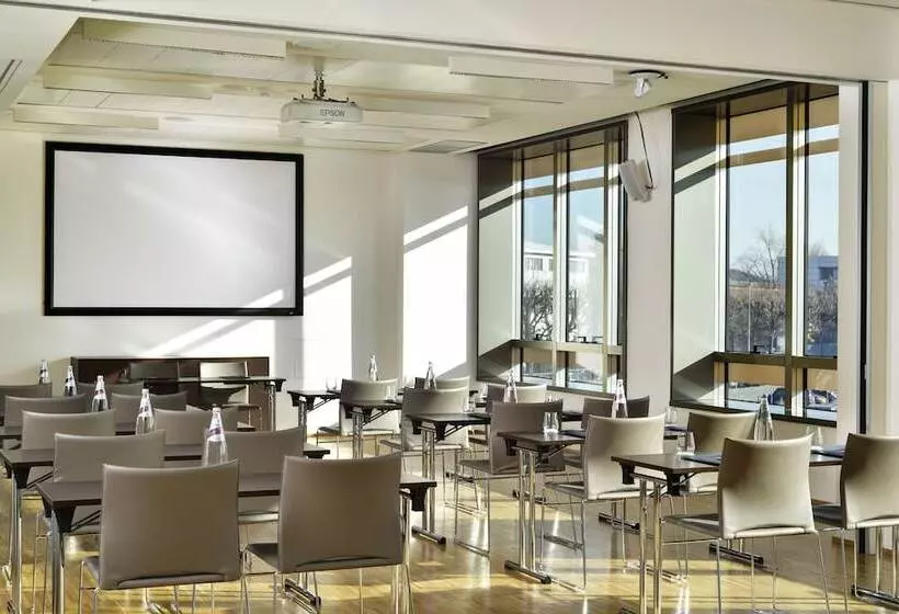 Unahotels San Vitale Bologna