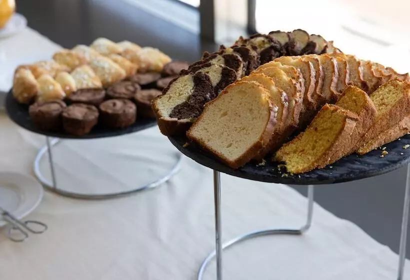 Unahotels San Vitale Bologna