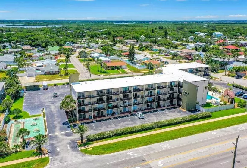 Hotelli Mariners Cove 302
