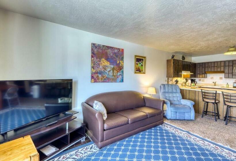 בית מלון כפרי Straight Creek Sanctuary