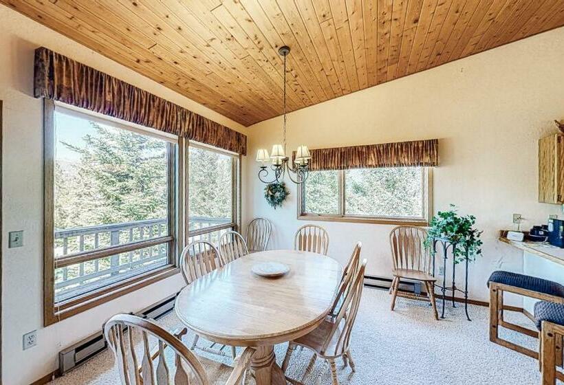 Szálloda Hidden Village 25 Timbercrest