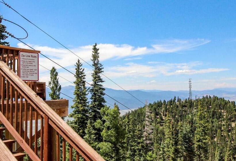 酒店 Timbers Townhouse 1