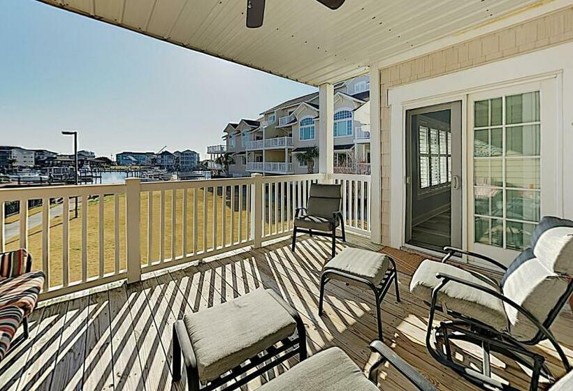 Отель Carolina Bay Unit 104