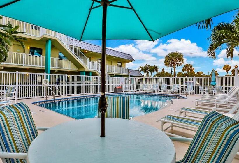 בית מלון כפרי Tucked Away In The Sand