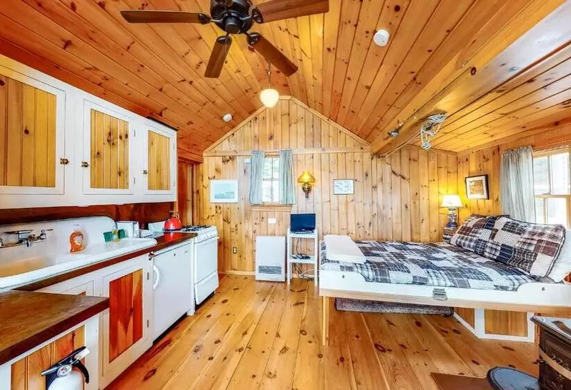 Hotelli Wellhouse Cottage