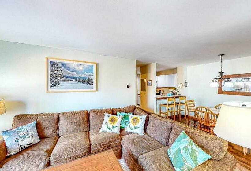 ホテル All Season Mountain Retreat