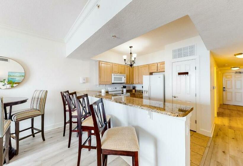 فندق Harbour Pointe 403