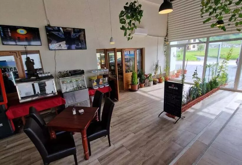 هتل Apartmani Bjelasica