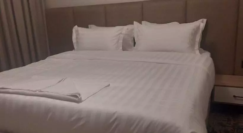 Golden New Quraish Hotel Jeddah Modern Golden Hospitality Company