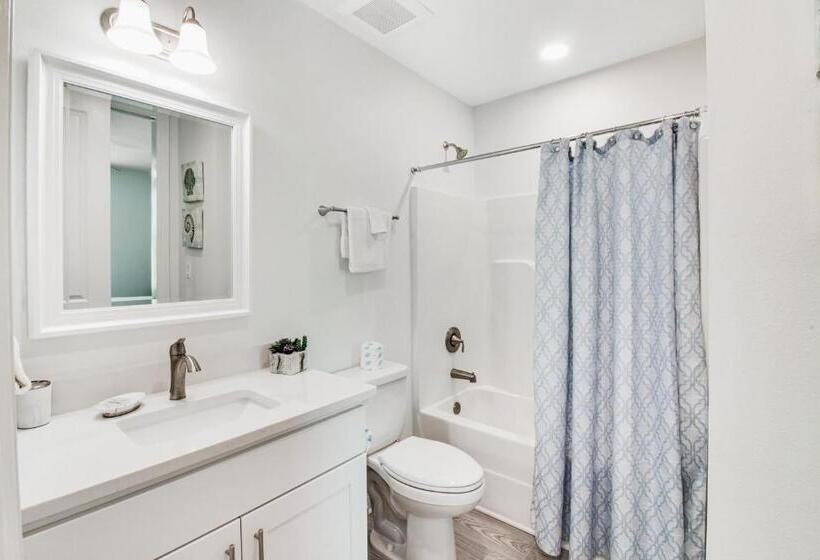 Отель Gulf Place Residence 205  Let The Sea Set You Free