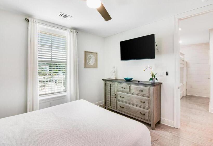 Отель Gulf Place Residence 205  Let The Sea Set You Free