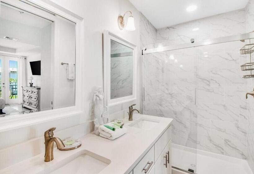 Отель Gulf Place Residence 205  Let The Sea Set You Free