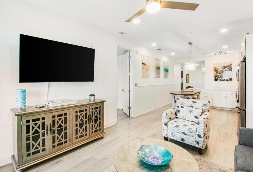 Отель Gulf Place Residence 205  Let The Sea Set You Free