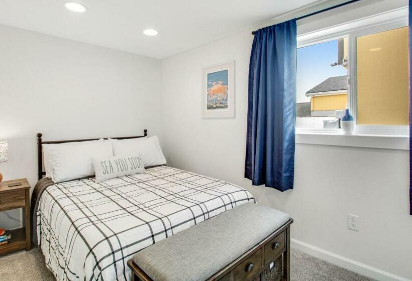 Отель Pacific Blue