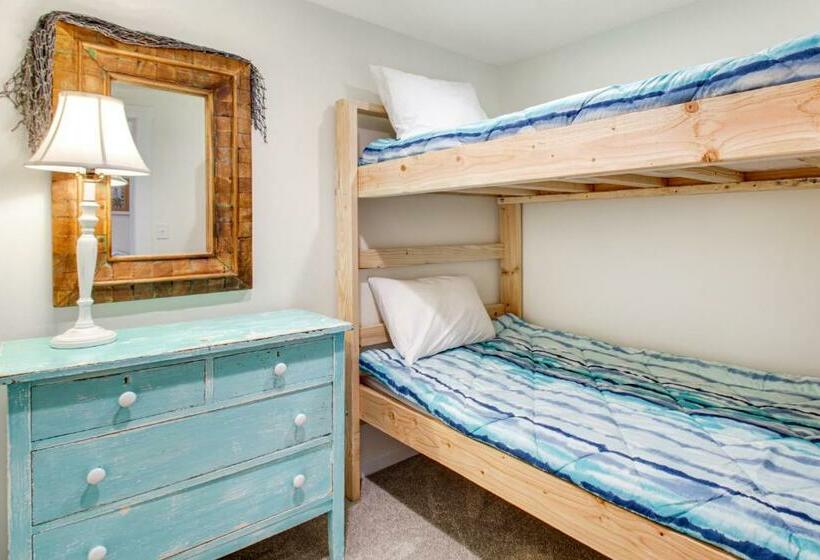 Отель Pacific Blue