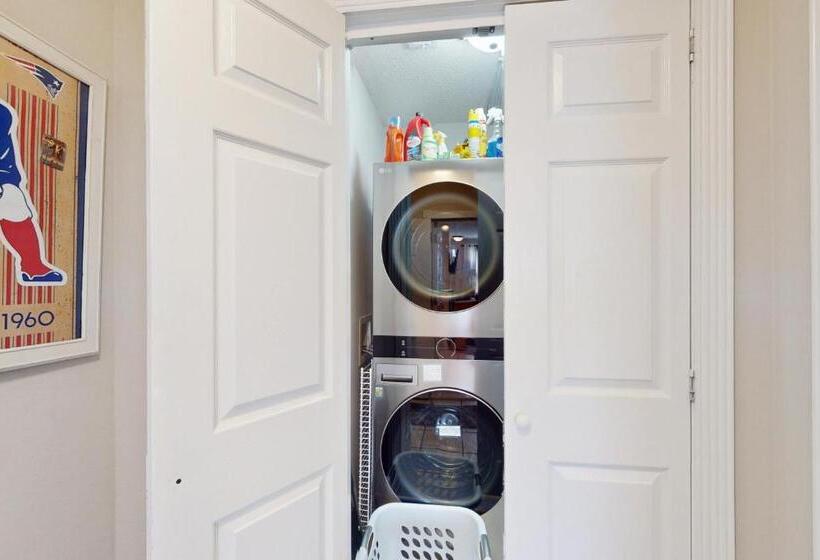 Отель Tee Time Beach Time