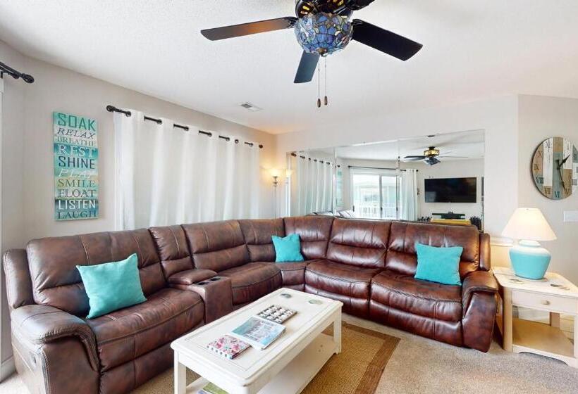 Отель Tee Time Beach Time