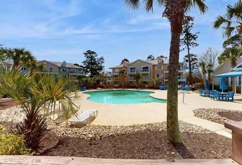 Отель Tee Time Beach Time