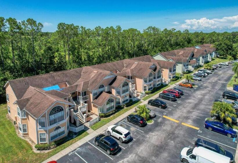 בית מלון כפרי The Royal Respite