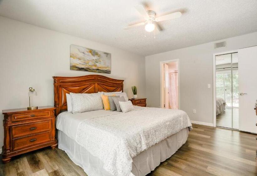 בית מלון כפרי The Royal Respite