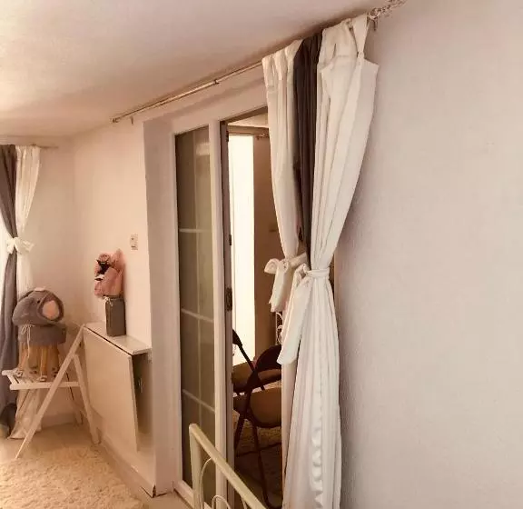 پانسیون Apartman Indira