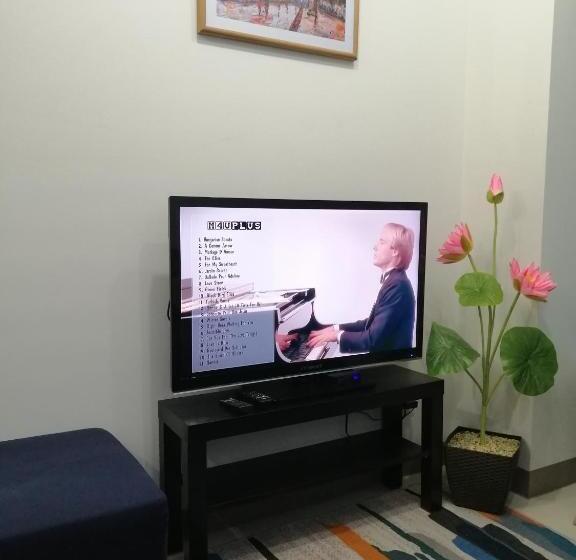 S Residencestower 3   L&r Staycation