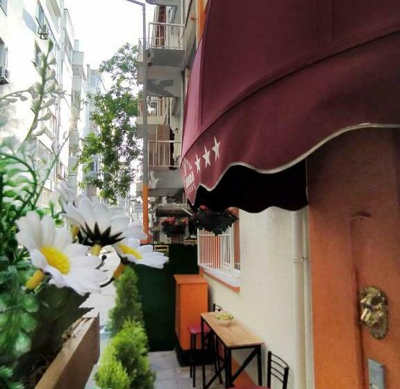 Zebra Hotel Alsancak