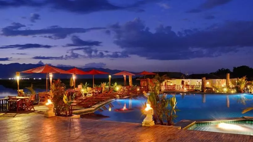 هتل Aureum Palace & Resort Inle