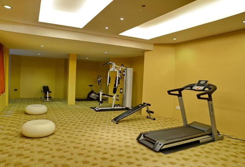 هتل Aureum Palace & Resort Inle