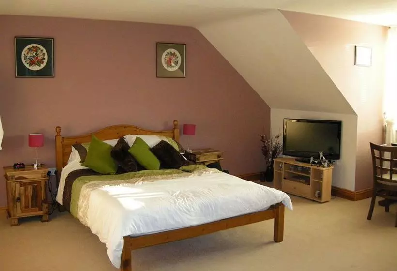 B&B Deerview