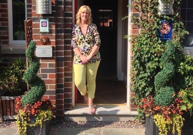 Bed and Breakfast Number One St Luke S