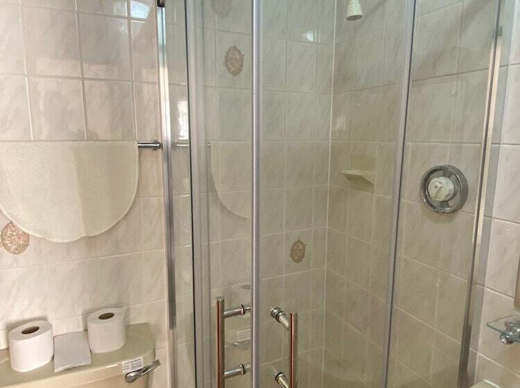 בית מלון כפרי Brene