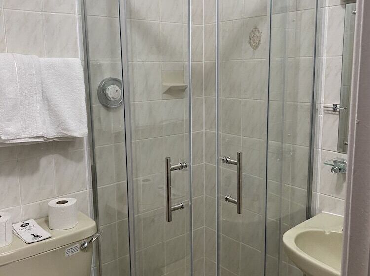 בית מלון כפרי Brene