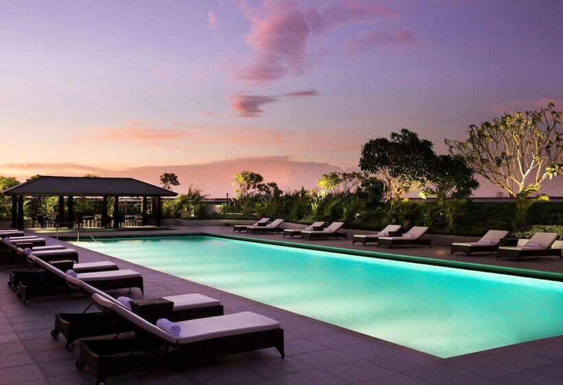 Отель Fairmont Jakarta