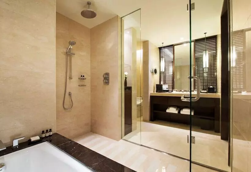 酒店 Fairmont Jakarta