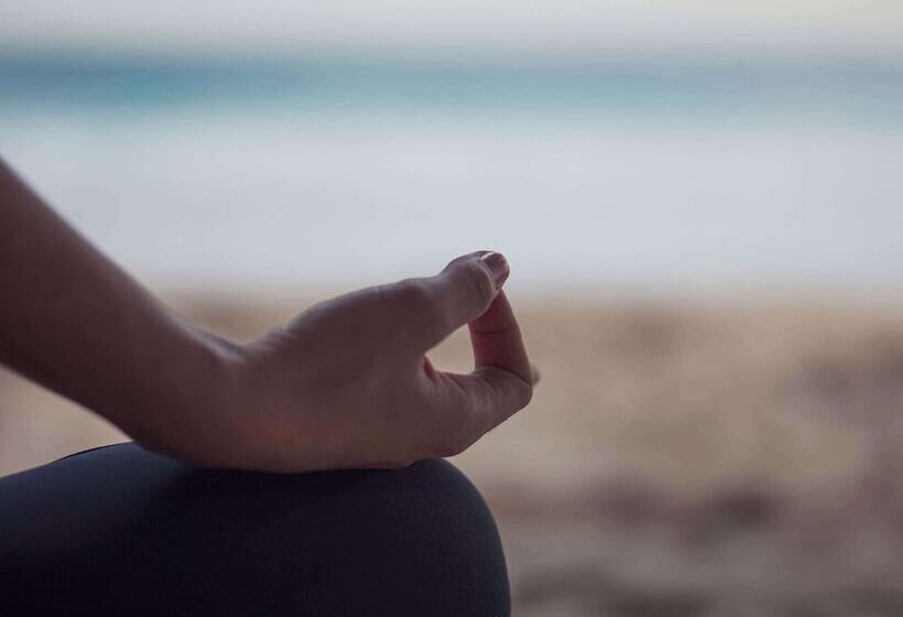 Отель Fairmont Jakarta