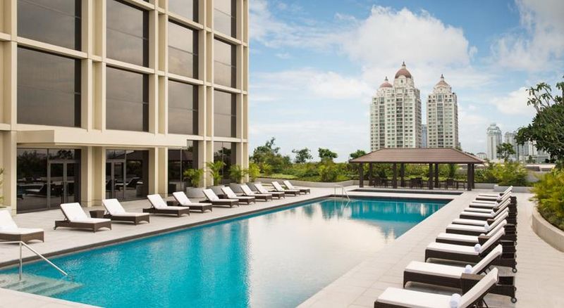 Отель Fairmont Jakarta