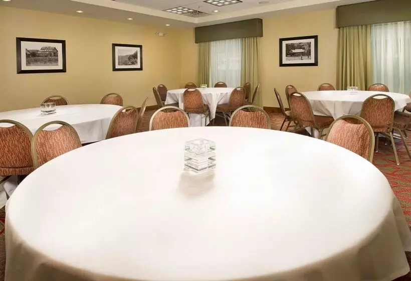 ホテル Hampton Inn Kimball