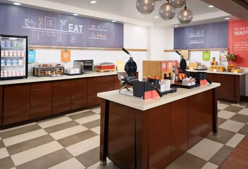 ホテル Hampton Inn Kimball