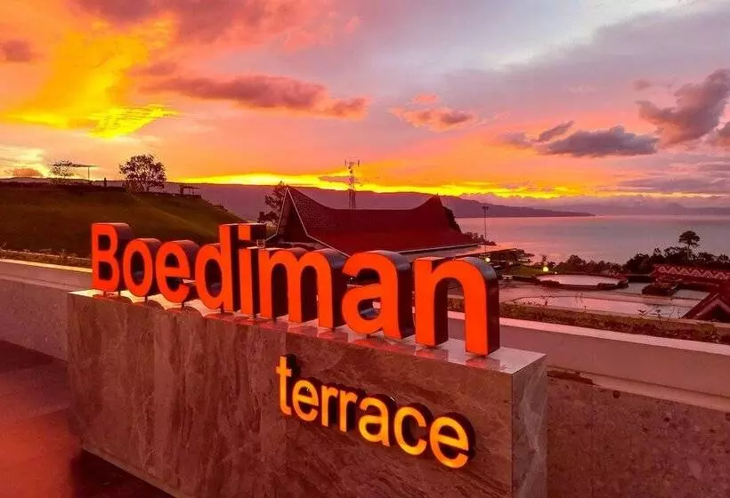 Niagara Hotel Lake Toba & Resorts