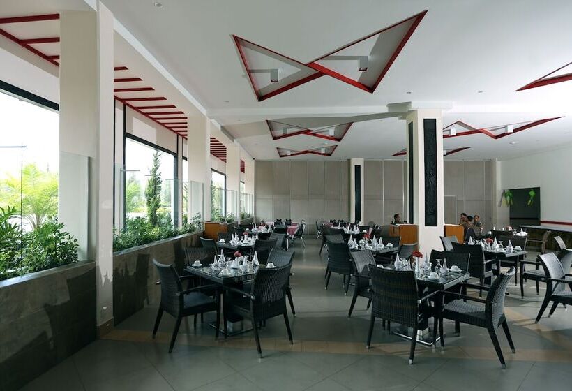 Niagara Hotel Lake Toba & Resorts