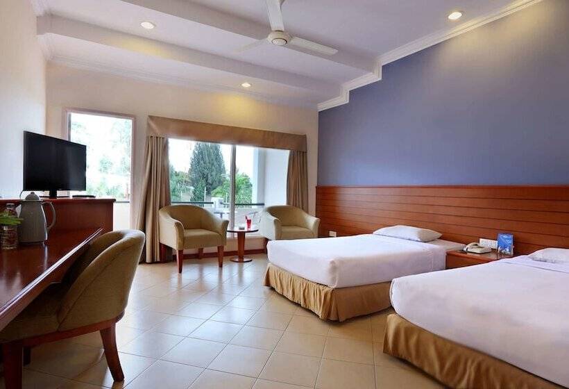 Niagara Hotel Lake Toba & Resorts