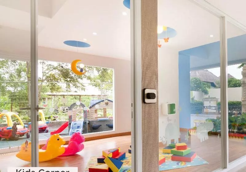 호텔 Ramada Encore By Wyndham Bali Seminyak