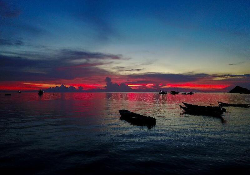 فندق Sairee Hut Resort Koh Tao