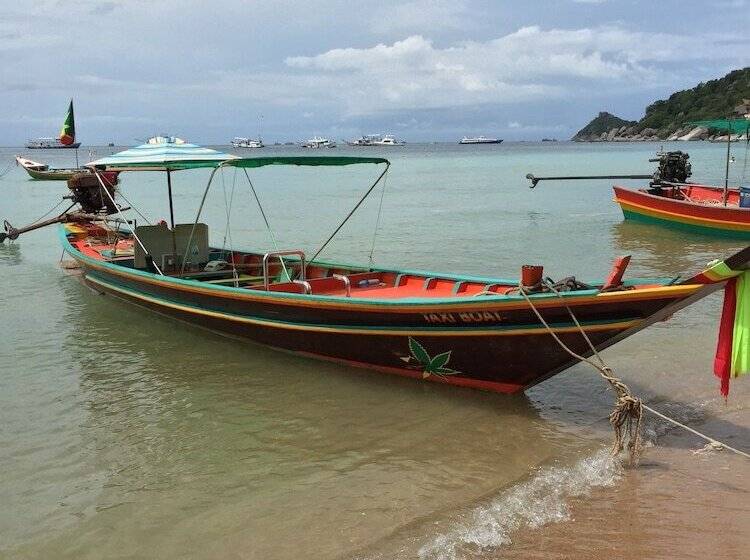فندق Sairee Hut Resort Koh Tao