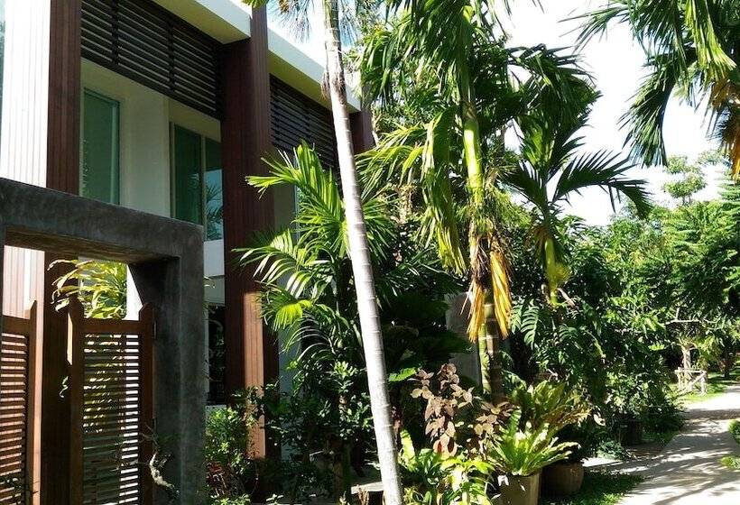 فندق Sairee Hut Resort Koh Tao