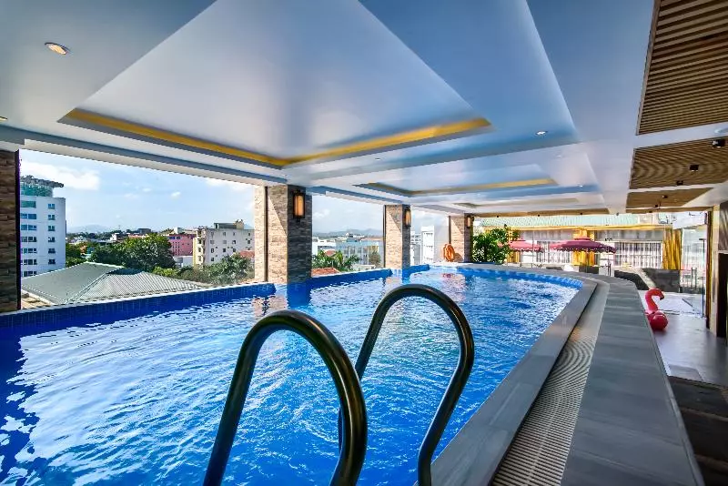 هتل Thanh Lich Royal Boutique